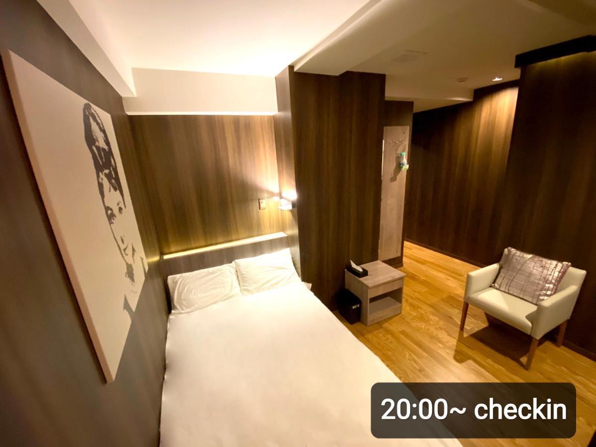 Petit Hotel Mio Saitama Exterior photo